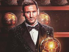 PG电子线上登入-梅西又一次捧起金球奖，成为历史上第一位六次获奖的球员