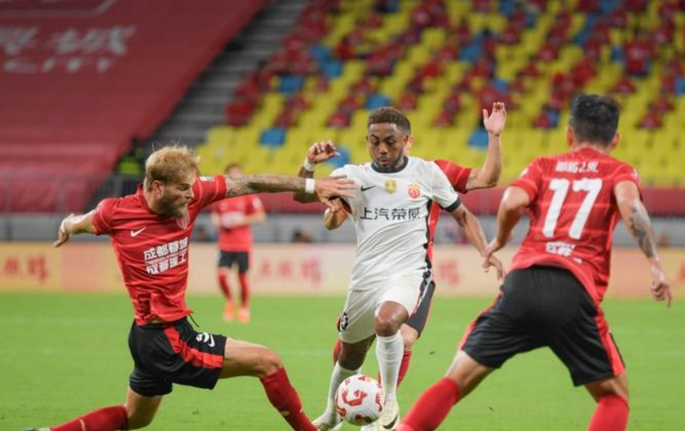 PG电子游戏-升级之争!中超球队围绕前四展开激烈争夺的简单介绍